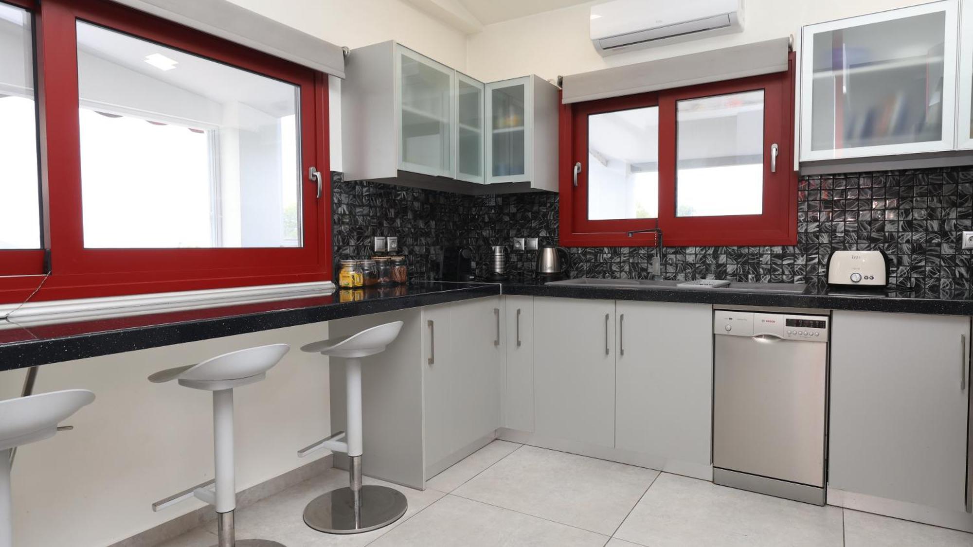 The Bordeaux Door Villa Aegina ภายนอก รูปภาพ